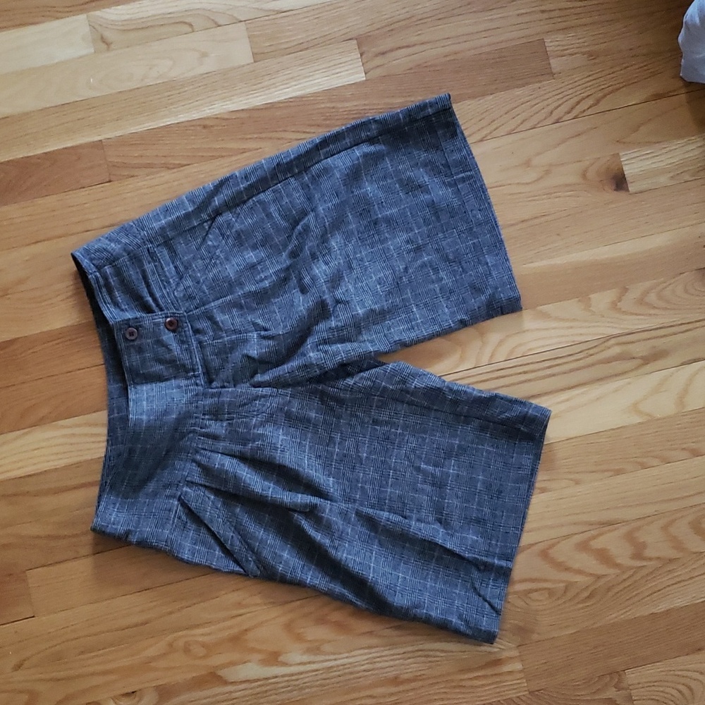 Plaid Bermuda shorts